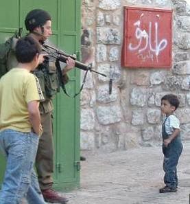 Typische Notwehrsituation im von Israel besetzten Palästina